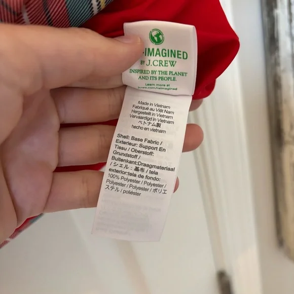 J. Crew Puffer vest with PrimaLoft® in Snowy Stewart tartan L Holiday Christmas - Picture 12 of 14